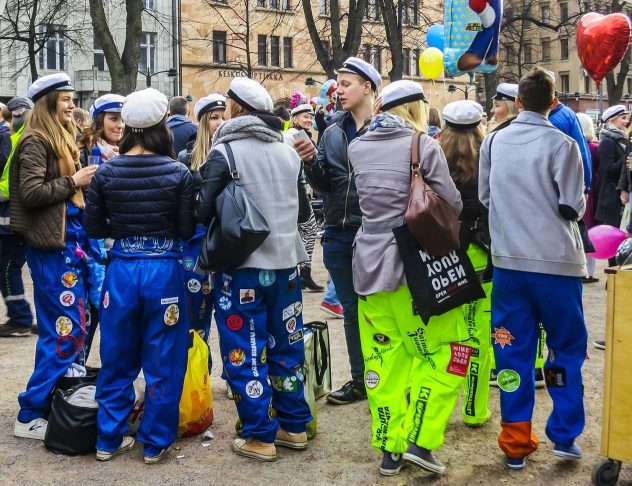 First_of_May_in_Helsinki,_student_culture_01