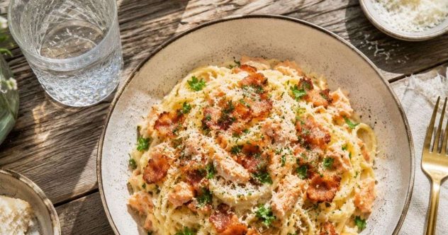 pasta-carbonara-kirjolohipekonista