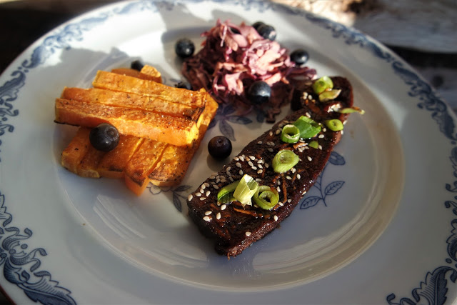 glaseerattu-ylikyps-naudan-etuselk-coleslaw-viinivinkki