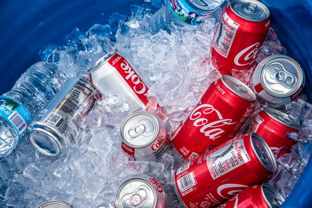coca-cola-4404130_1920